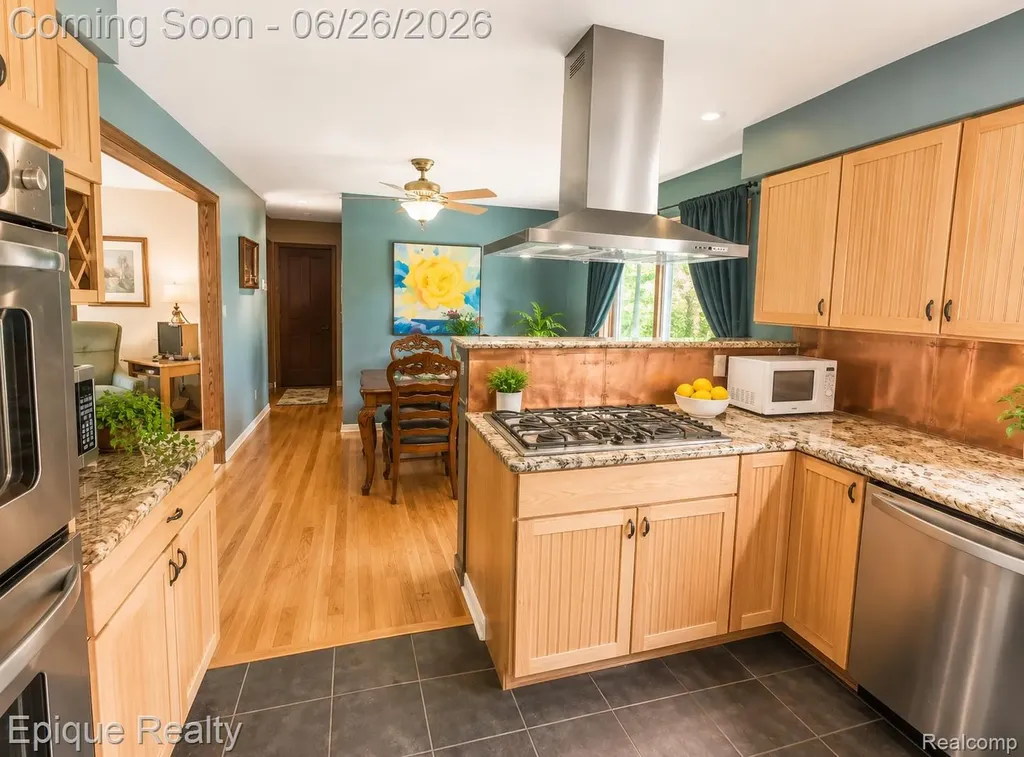 43899 Crowley Road Van Buren Charter Township MI 48111