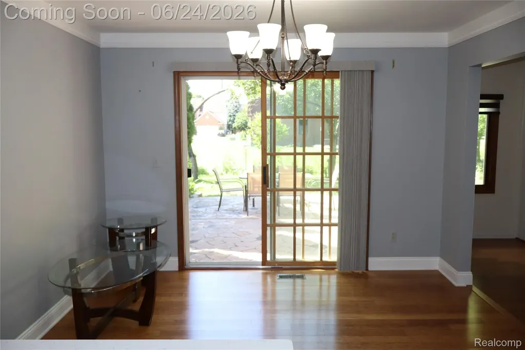 2800 Ranieri Drive Troy City MI 48085