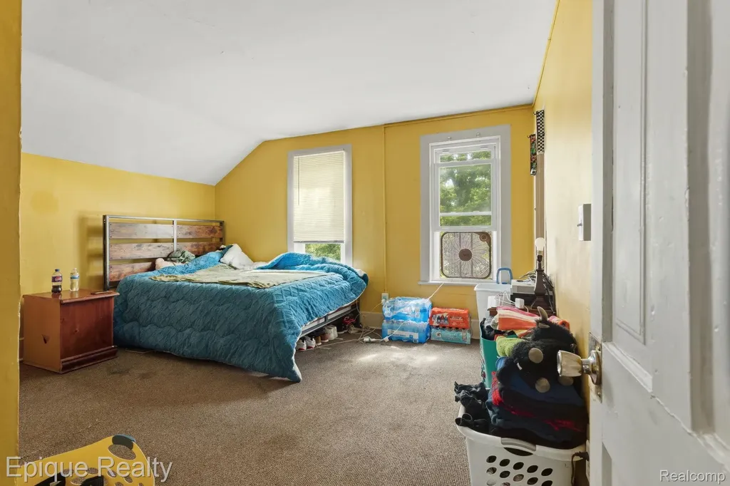 1807 10th Street Port Huron City MI 48060