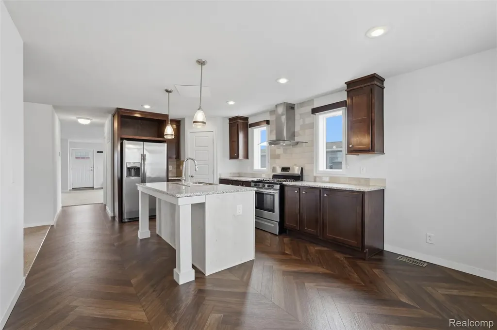 11766 Cedarbrook Drive Green Oak Township MI 48178