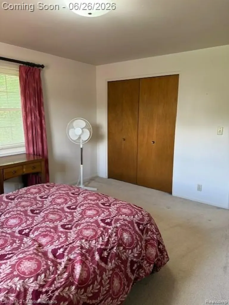 6096 Pebbleshire Drive Grand Blanc Charter Township MI 48439