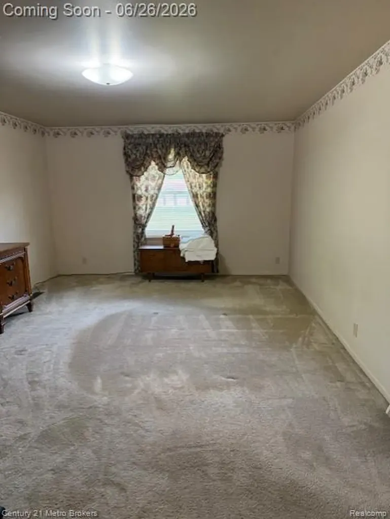 6096 Pebbleshire Drive Grand Blanc Charter Township MI 48439