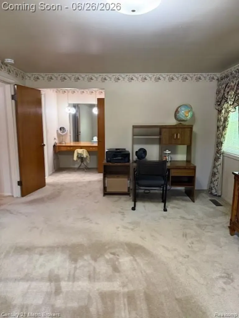 6096 Pebbleshire Drive Grand Blanc Charter Township MI 48439
