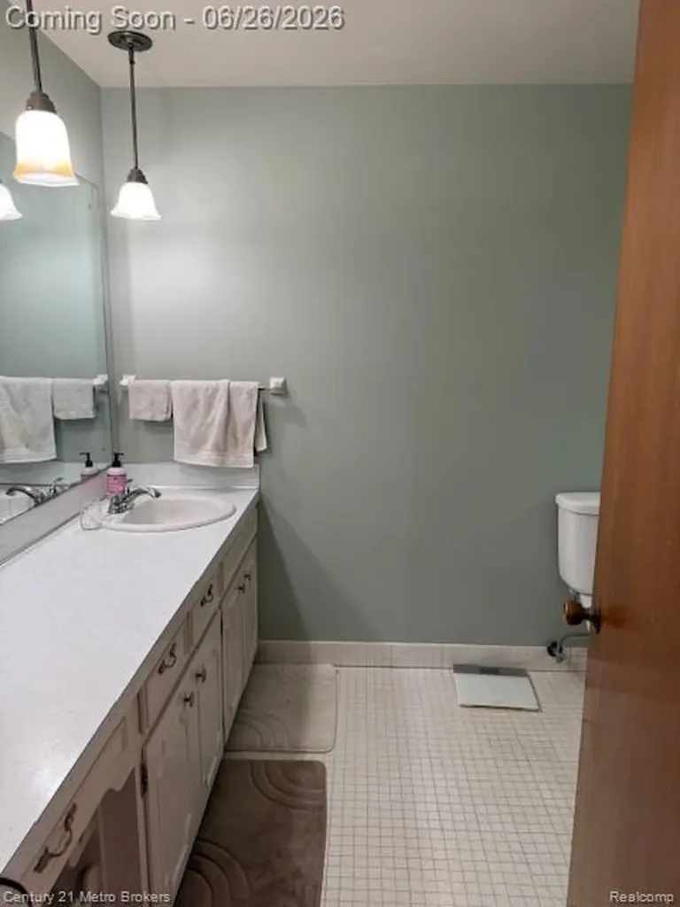 6096 Pebbleshire Drive Grand Blanc Charter Township MI 48439