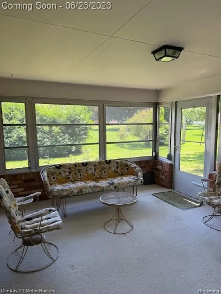 6096 Pebbleshire Drive Grand Blanc Charter Township MI 48439