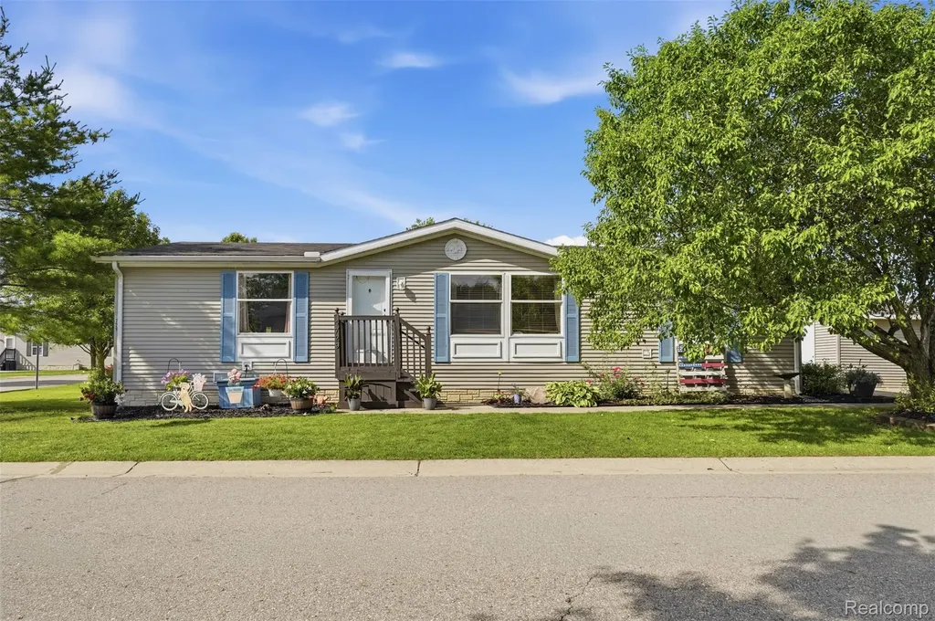 4729 Turtle Creek Drive Howell Township MI 48843