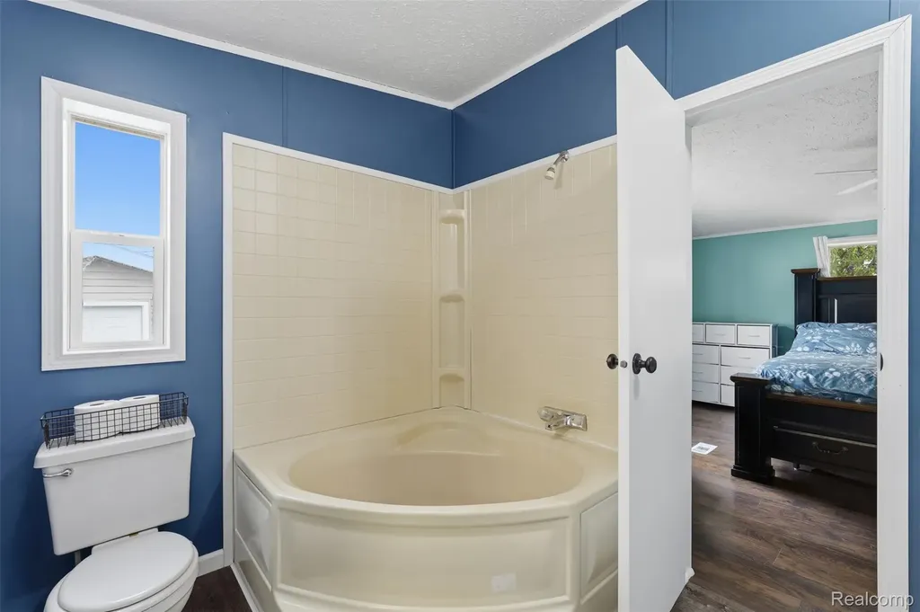 4729 Turtle Creek Drive Howell Township MI 48843