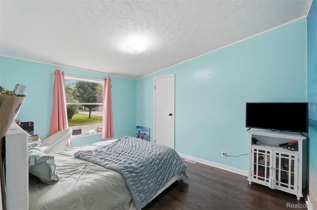4729 Turtle Creek Drive Howell Township MI 48843