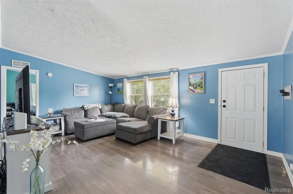 4729 Turtle Creek Drive Howell Township MI 48843