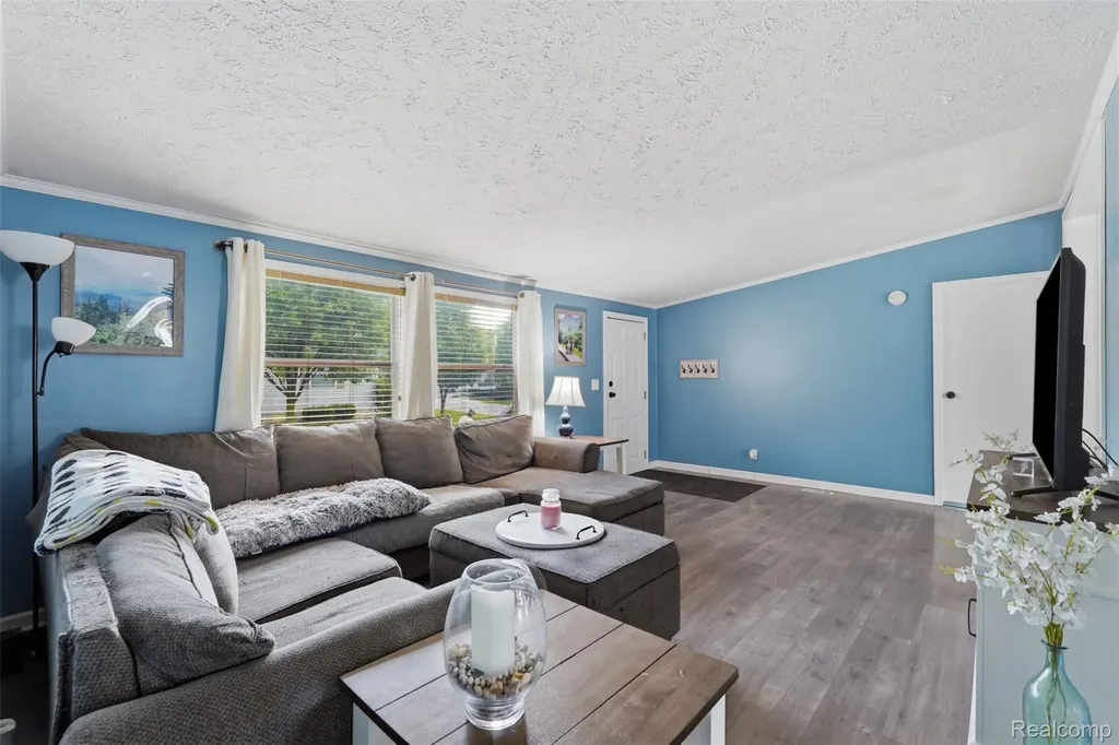 4729 Turtle Creek Drive Howell Township MI 48843