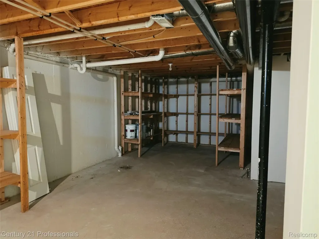 37186 Amhurst Drive Westland City MI 48185
