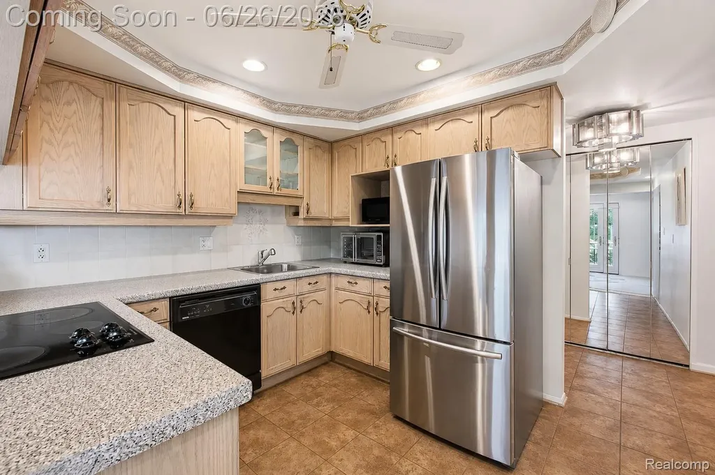 11606 Meadow Lane Drive Macomb Township MI 48093