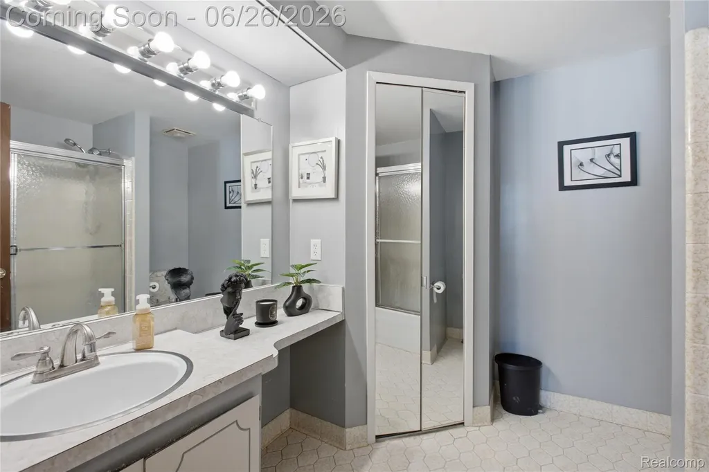 11606 Meadow Lane Drive Macomb Township MI 48093
