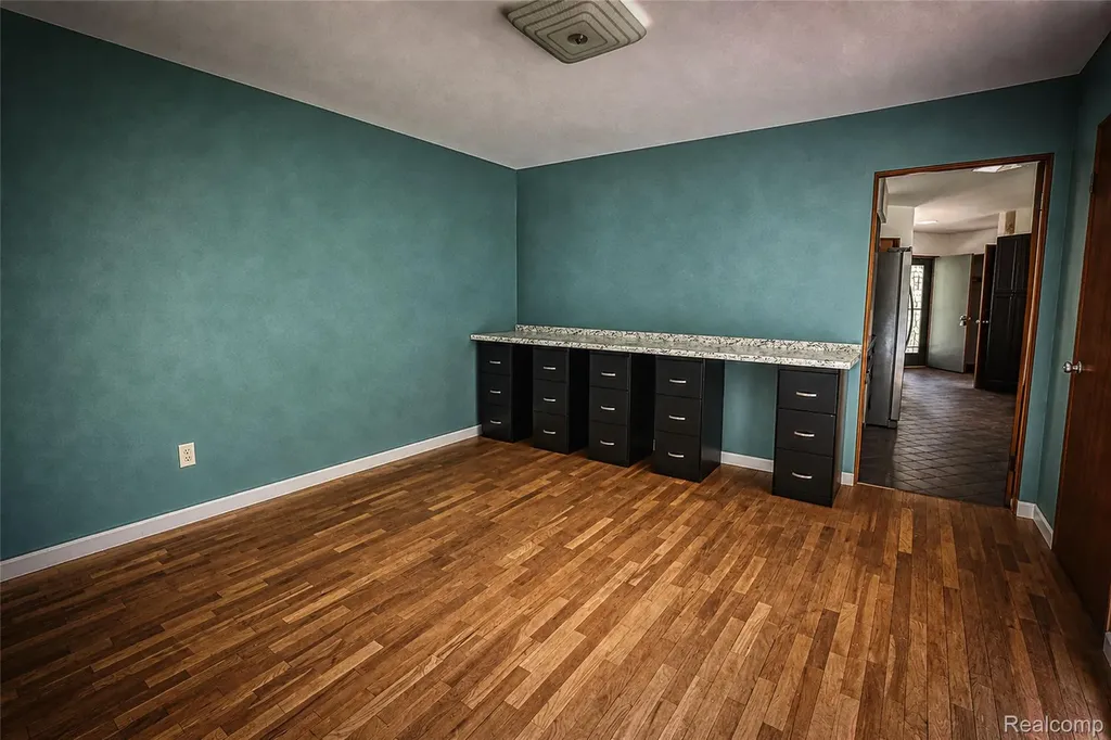 4646 Kennebec Drive Cass City Village MI 48726
