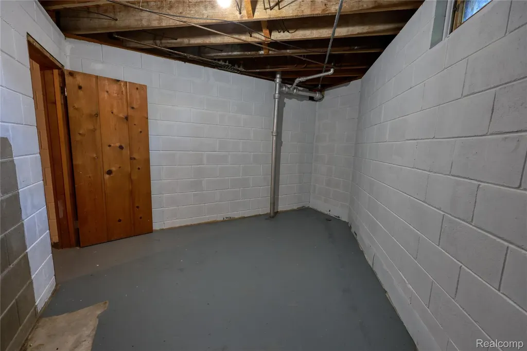 4646 Kennebec Drive Cass City Village MI 48726