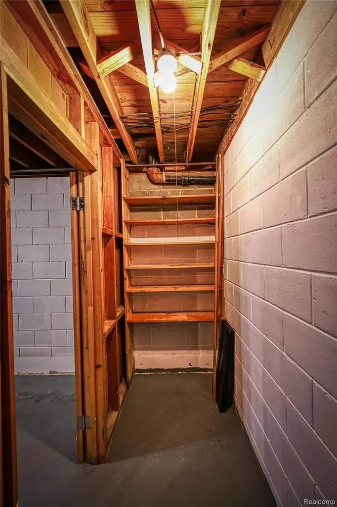 4646 Kennebec Drive Cass City Village MI 48726