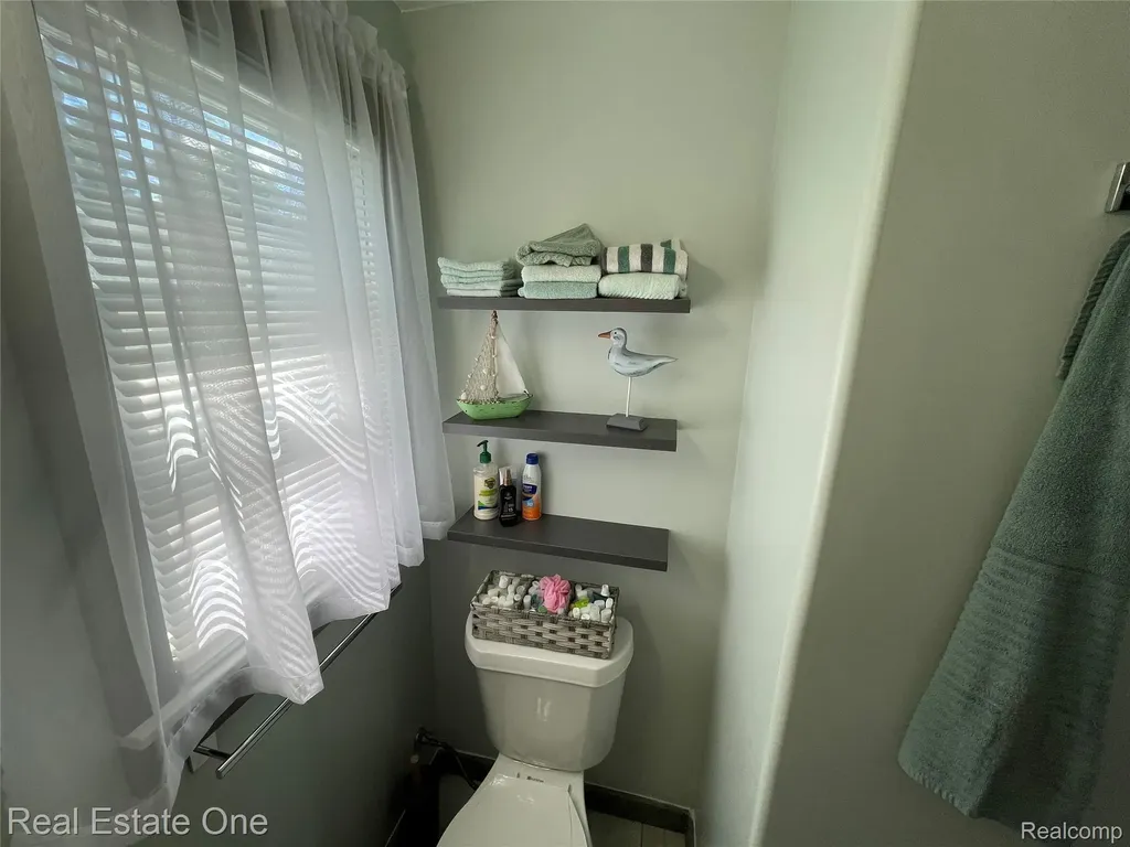 4160 N Hawk Road Alcona Township MI 48742
