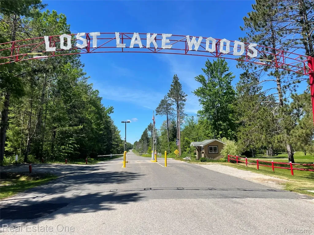 4160 N Hawk Road Alcona Township MI 48742