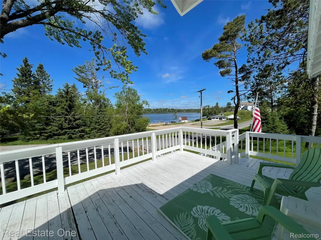 4160 N Hawk Road Alcona Township MI 48742
