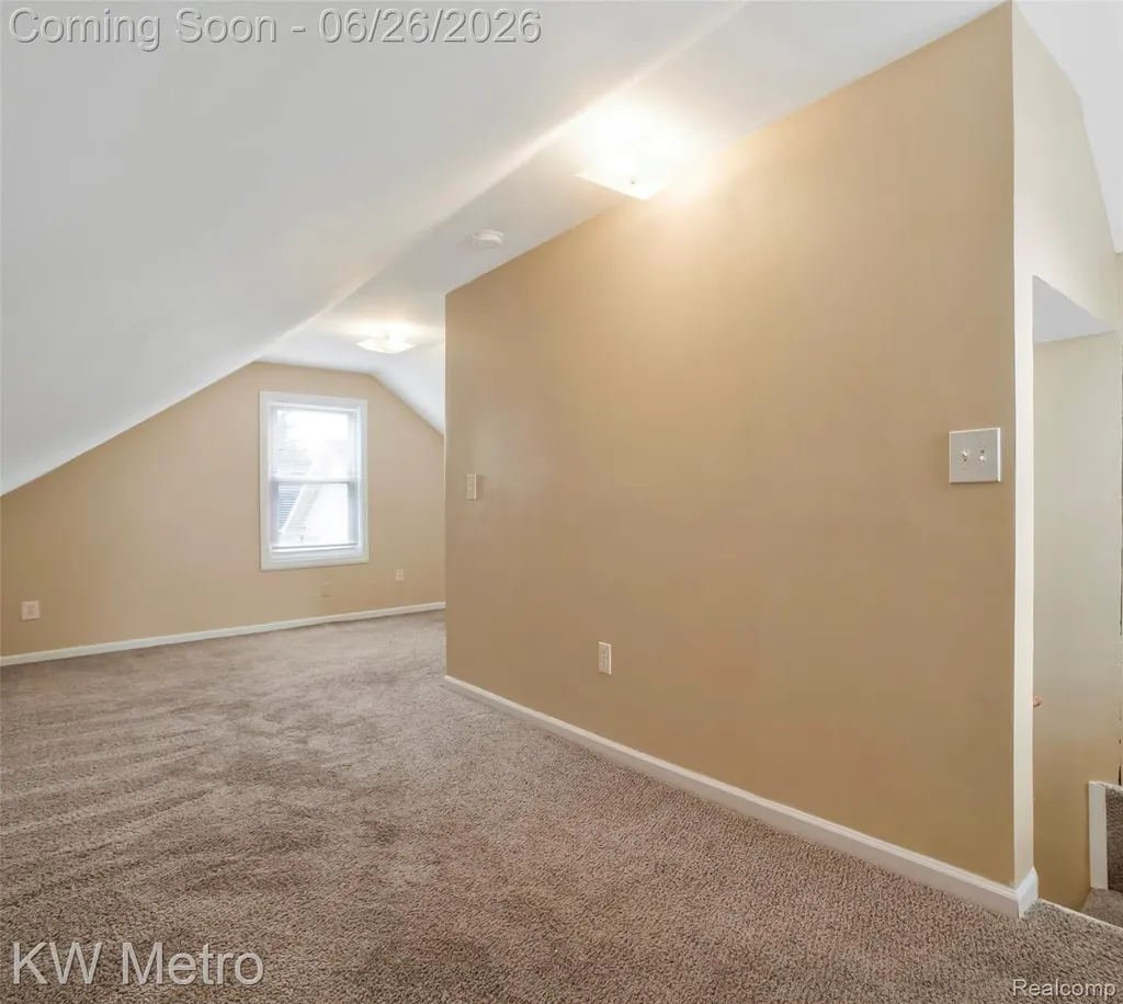 25335 Pinehurst Street Roseville City MI 48066
