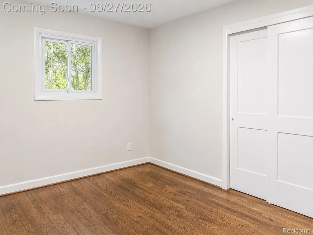 221 Reitman Court Rochester City MI 48307