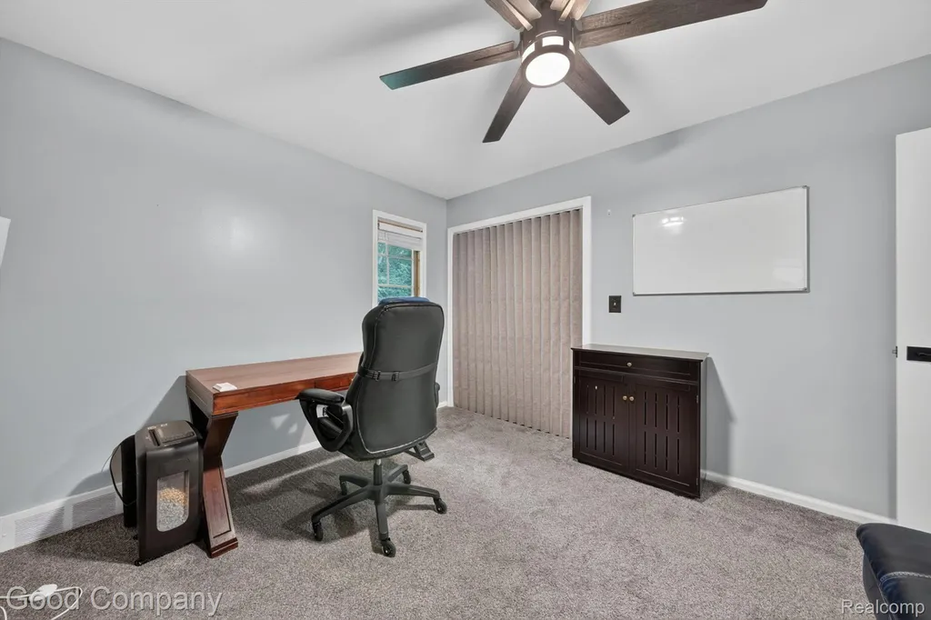 1609 W 12 Mile Road Royal Oak City MI 48073