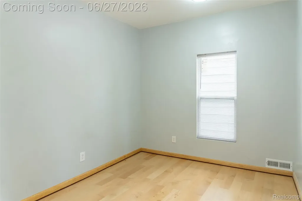 1261 Military Street Detroit City MI 48209