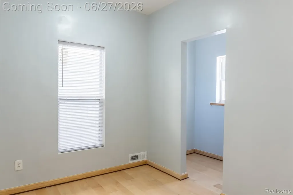 1261 Military Street Detroit City MI 48209