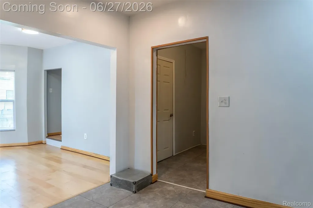 1261 Military Street Detroit City MI 48209