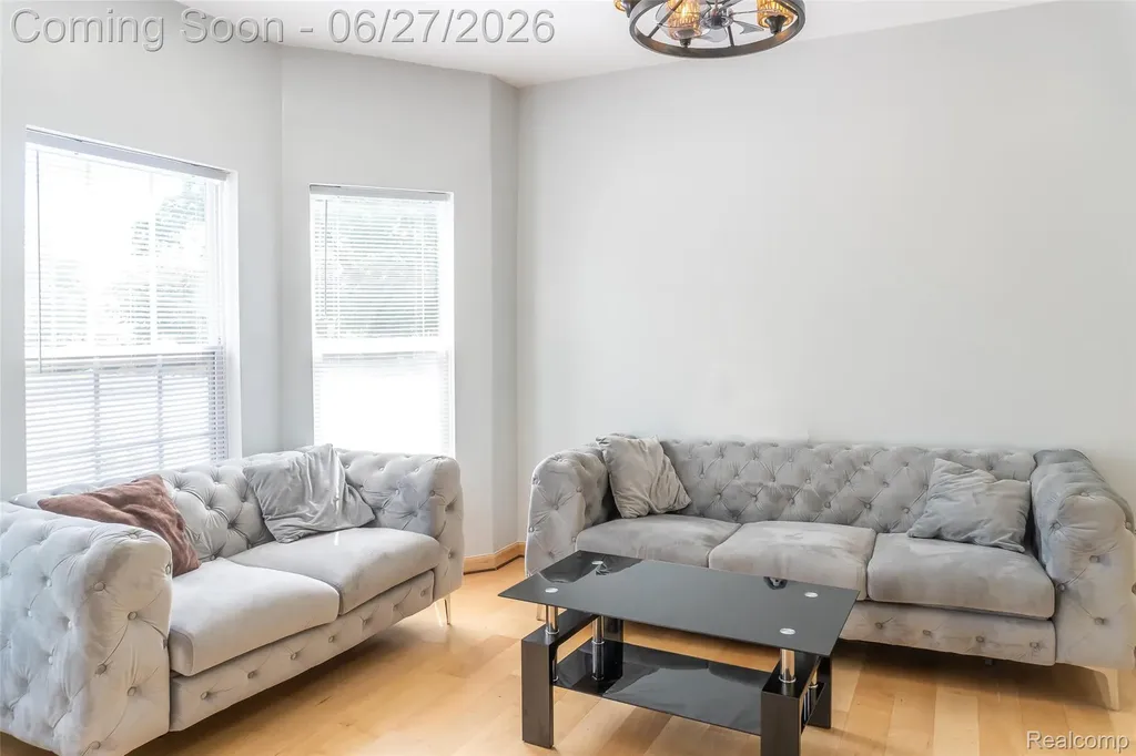 1261 Military Street Detroit City MI 48209