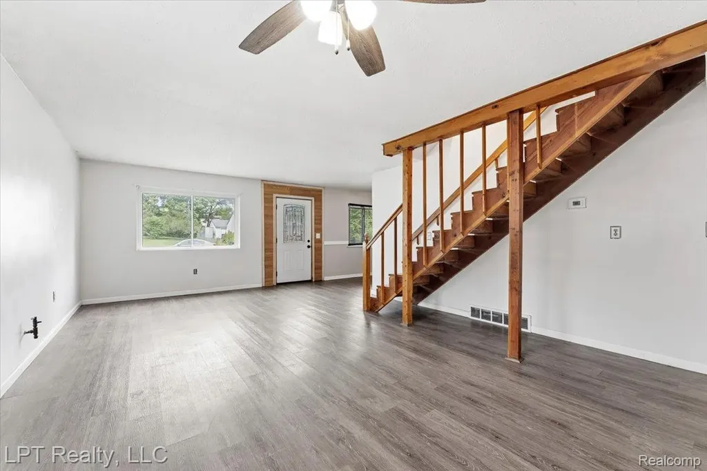 14333 Banner Street Taylor City MI 48180