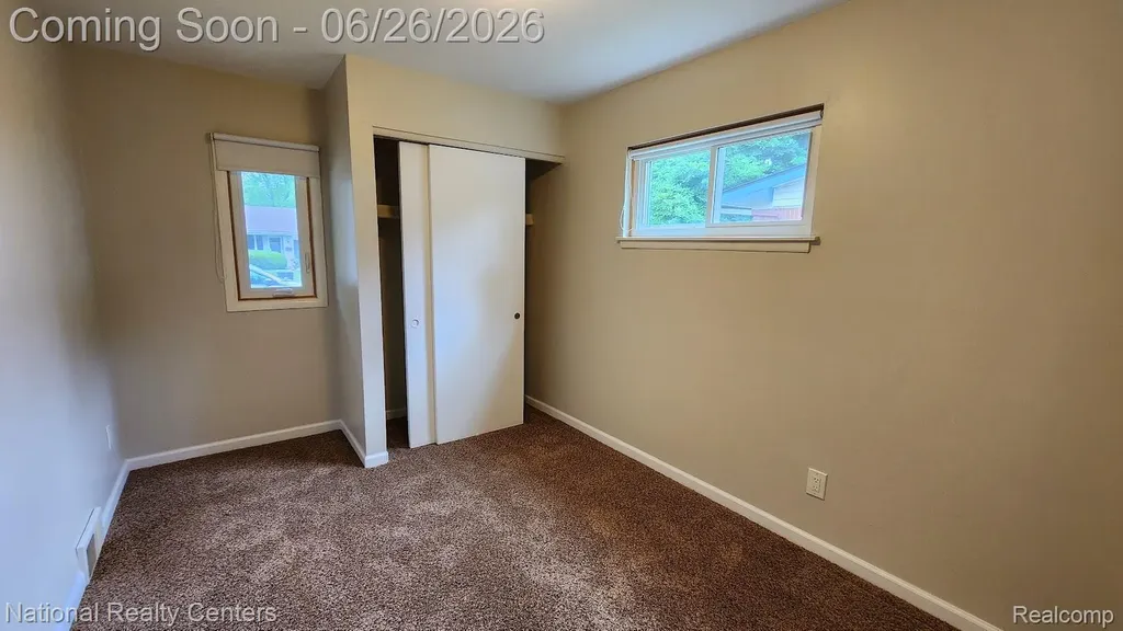 14585 Park Street Livonia City MI 48154