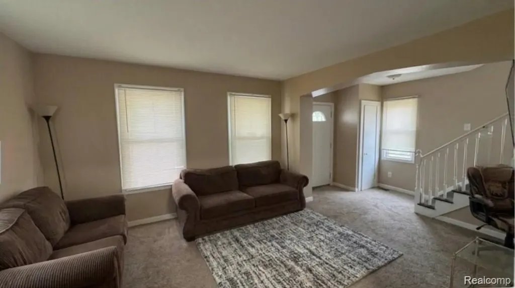 194 Genessee Street River Rouge City MI 48218