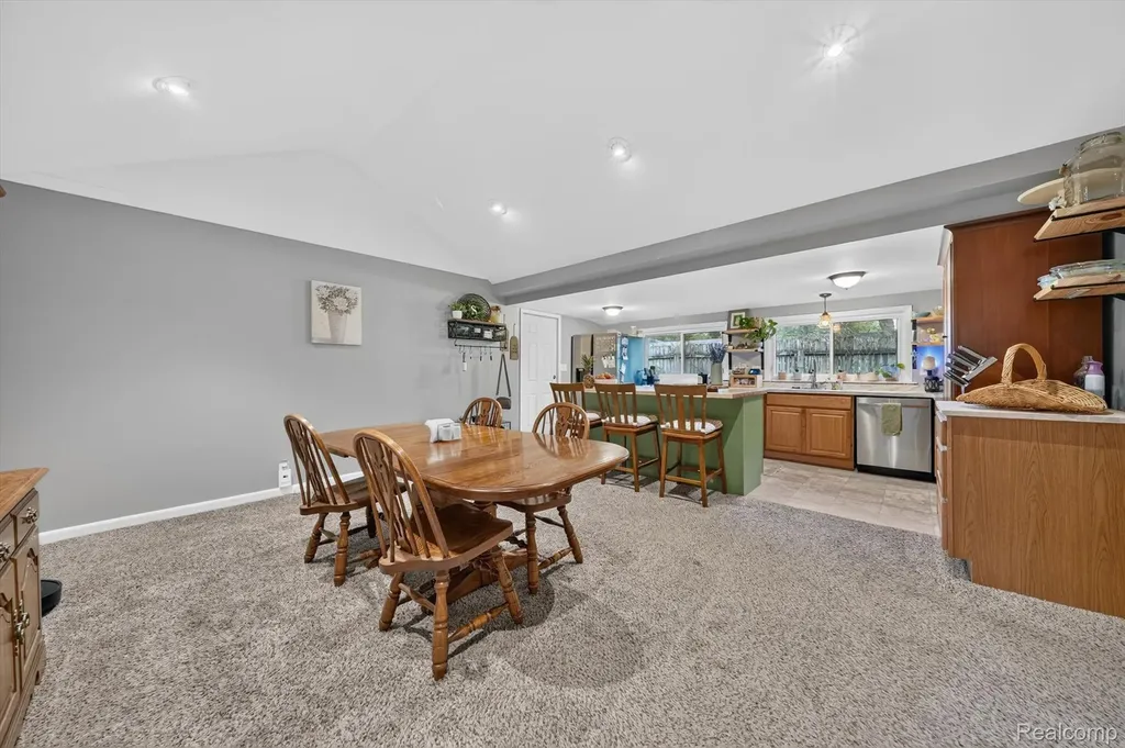 9110 Grove Drive Northfield Township MI 48189