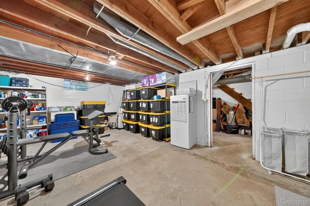 9110 Grove Drive Northfield Township MI 48189