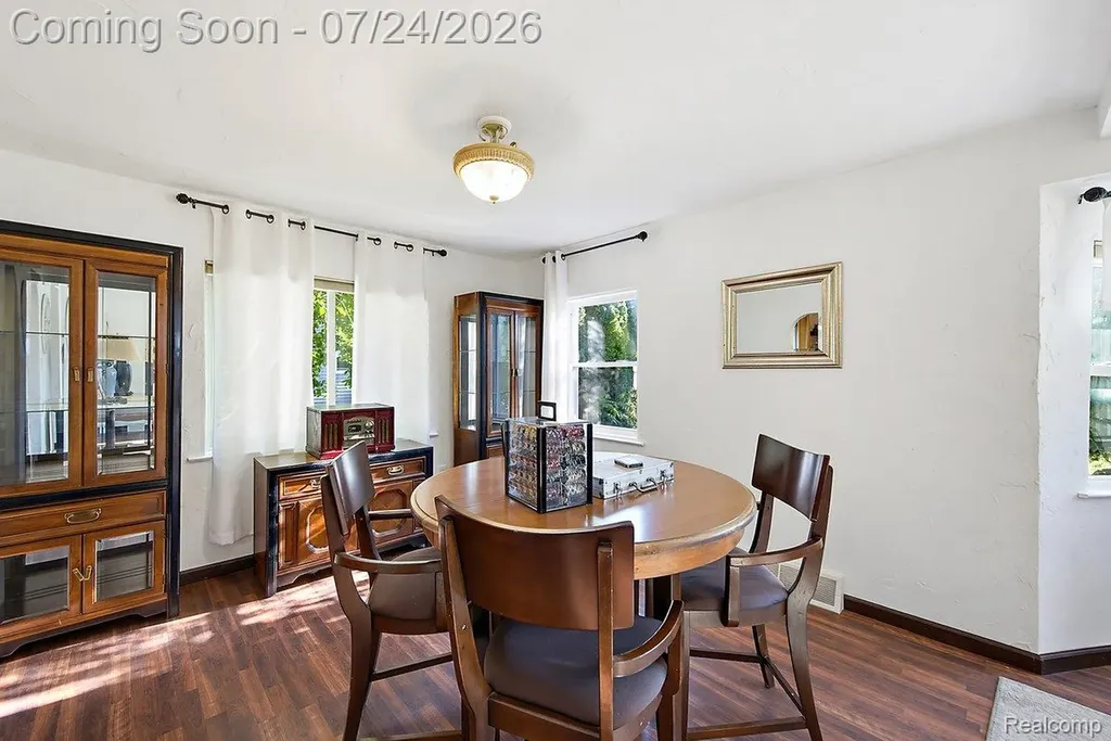 3067 Avalon Road Rochester Hills City MI 48309