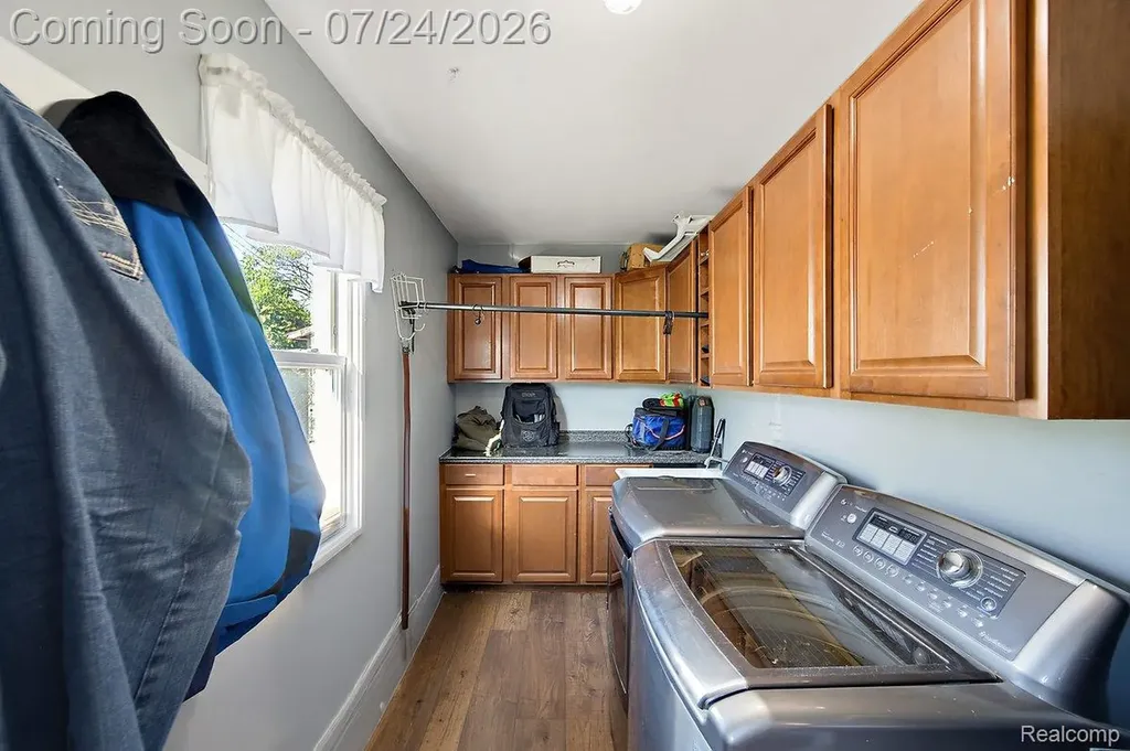 3067 Avalon Road Rochester Hills City MI 48309