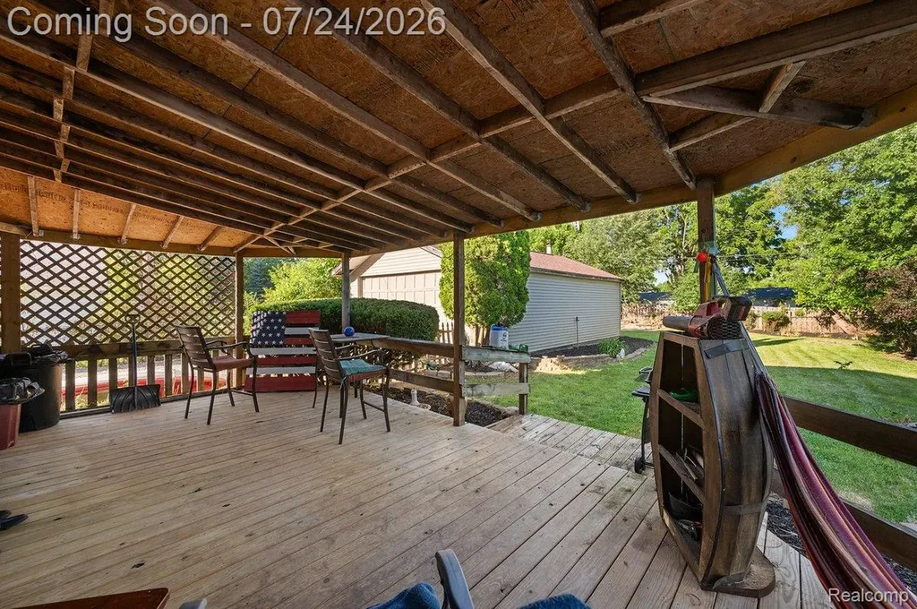 3067 Avalon Road Rochester Hills City MI 48309