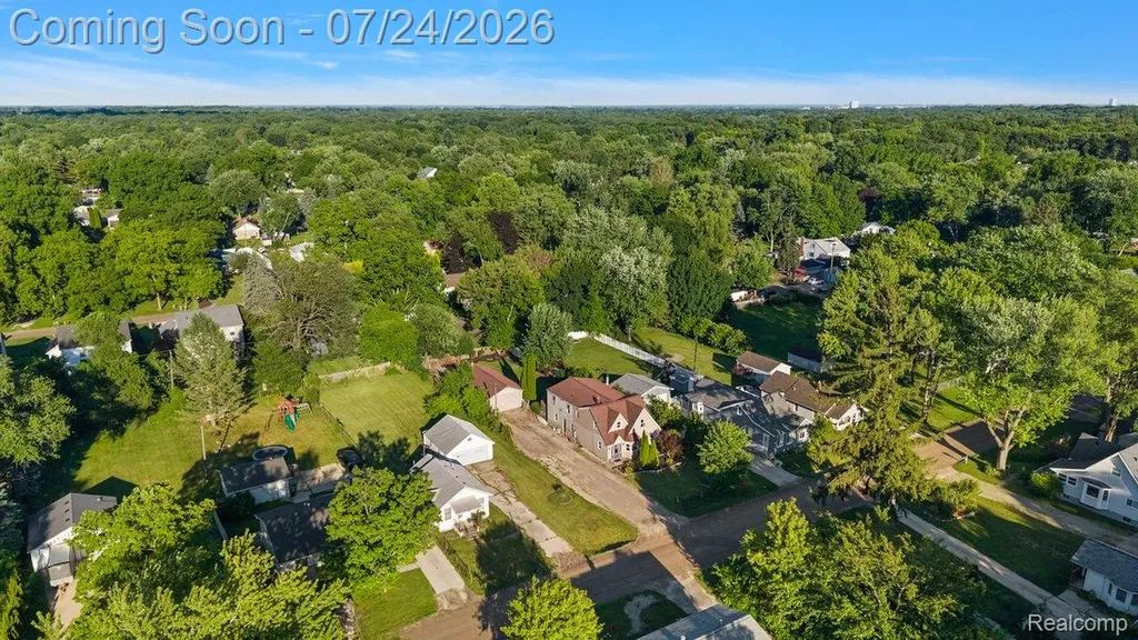 3067 Avalon Road Rochester Hills City MI 48309
