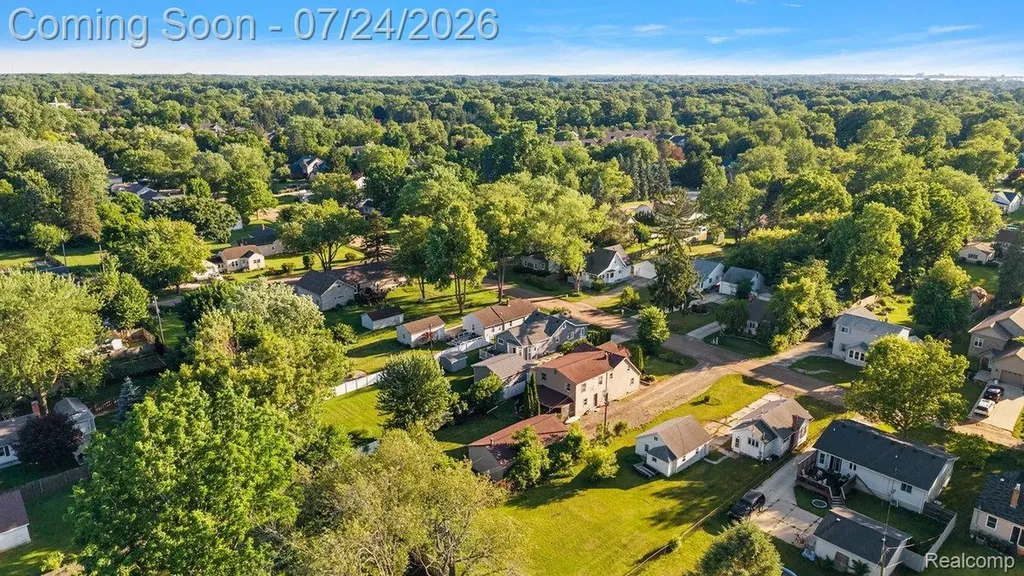 3067 Avalon Road Rochester Hills City MI 48309