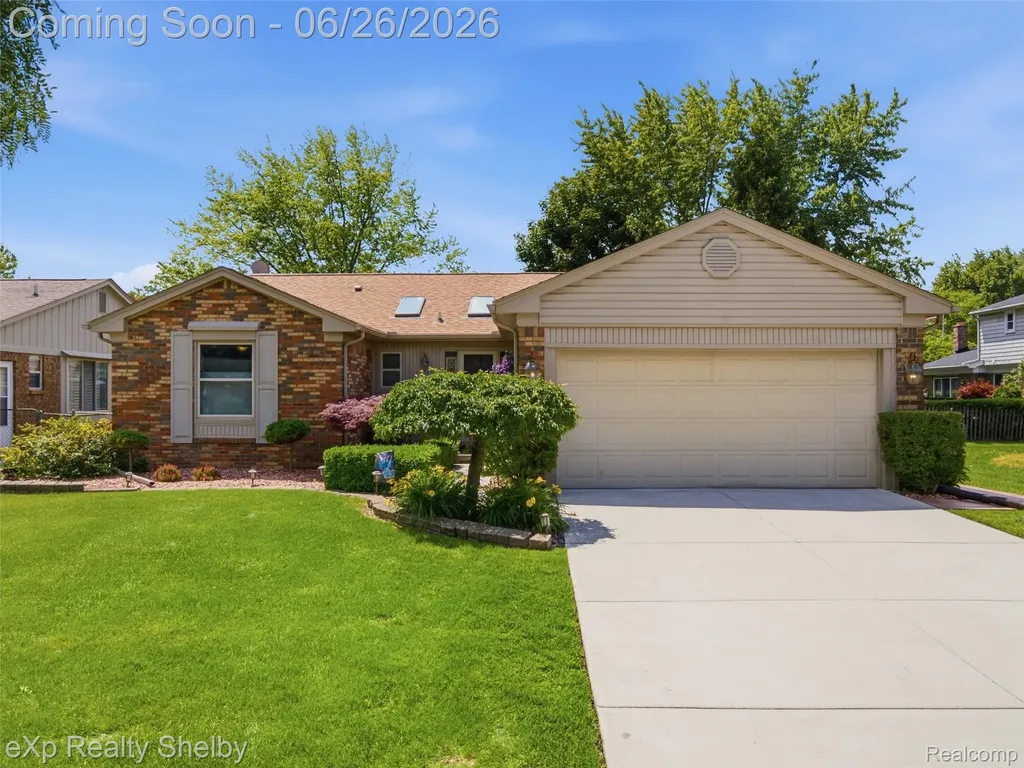 47621 Valley Forge Drive Macomb Township MI 48044