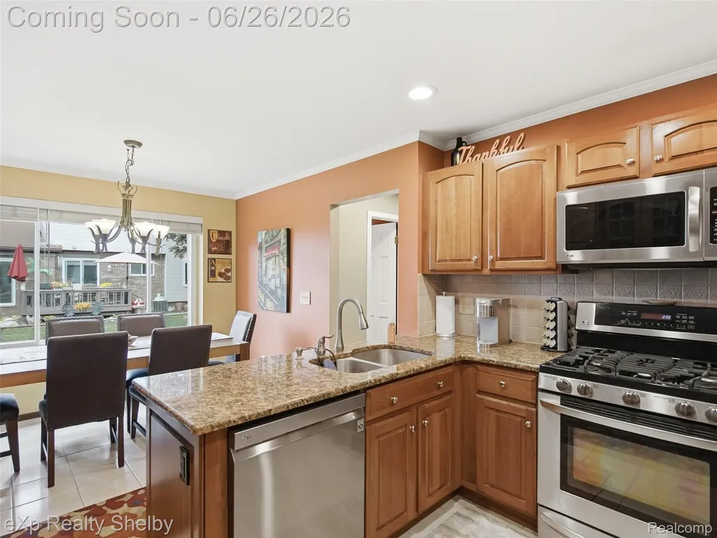 47621 Valley Forge Drive Macomb Township MI 48044