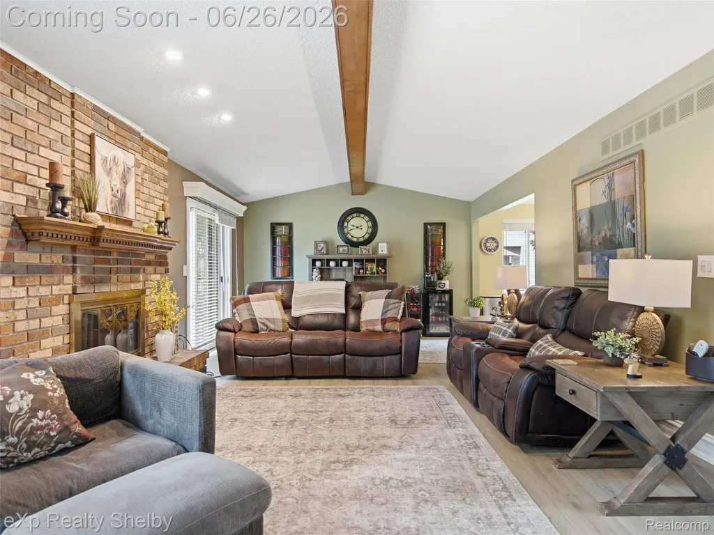47621 Valley Forge Drive Macomb Township MI 48044