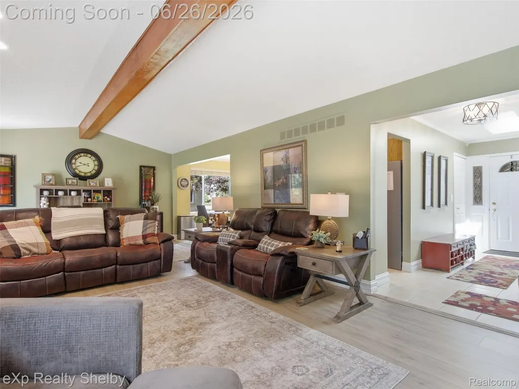 47621 Valley Forge Drive Macomb Township MI 48044
