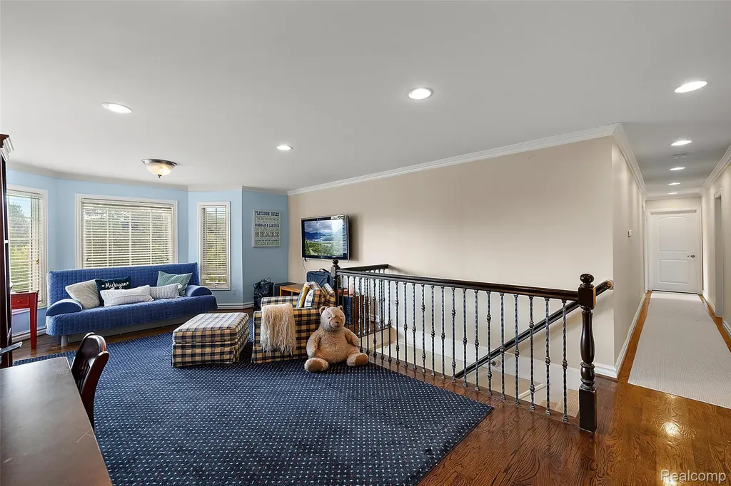 1370 Fieldway Drive Bloomfield Charter Township MI 48302