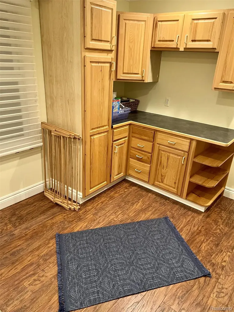1370 Fieldway Drive Bloomfield Charter Township MI 48302