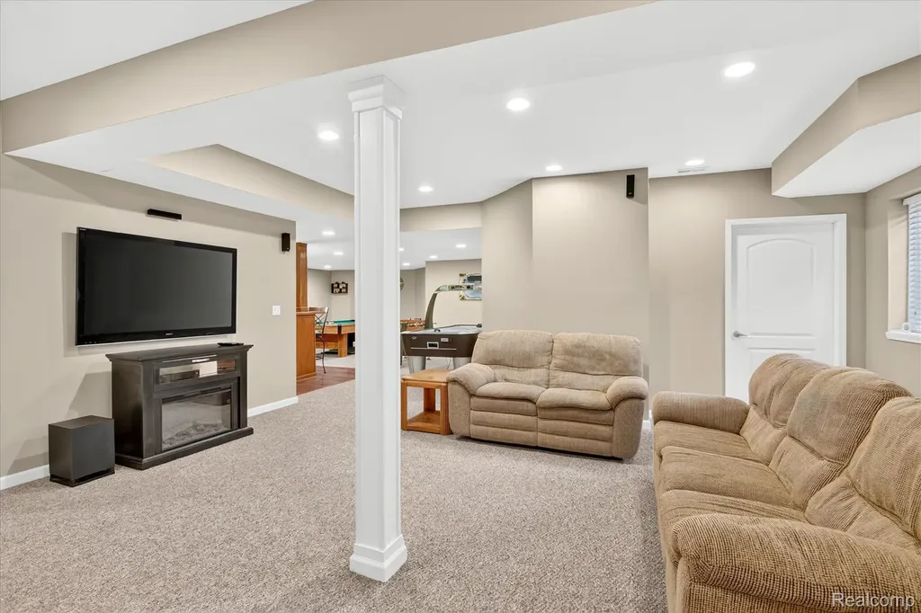 1551 Centennial Court Canton Charter Township MI 48187