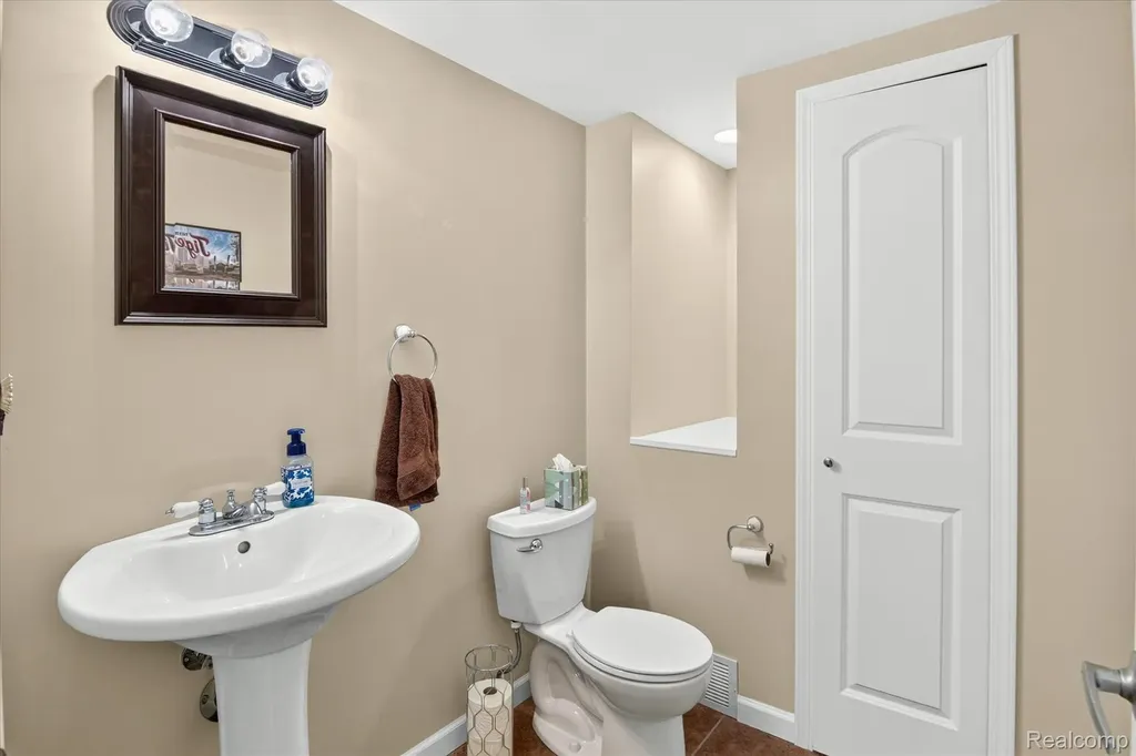 1551 Centennial Court Canton Charter Township MI 48187