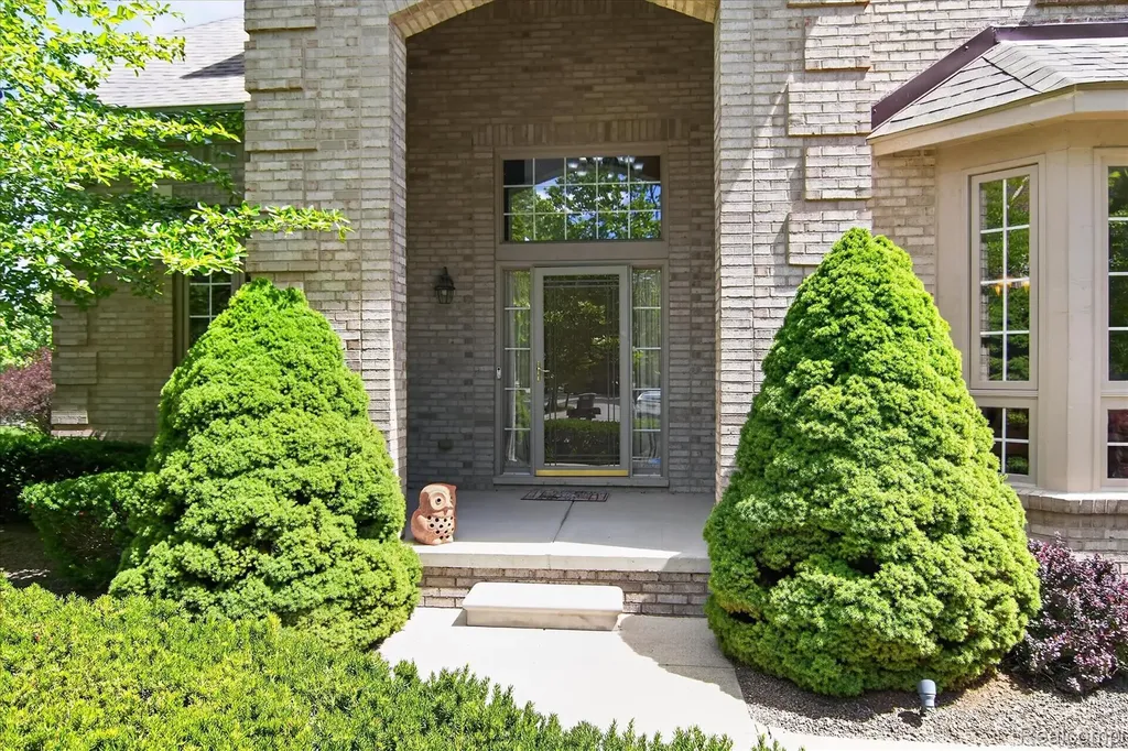 1551 Centennial Court Canton Charter Township MI 48187