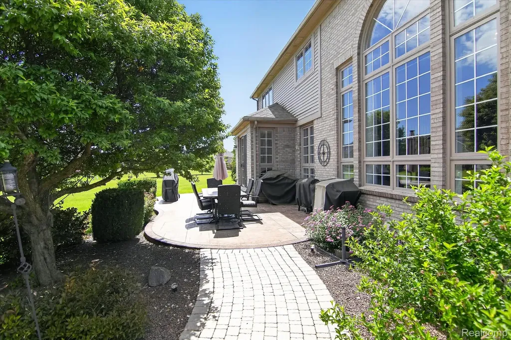 1551 Centennial Court Canton Charter Township MI 48187